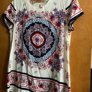 “Final must bundle”Floral Print Women's Top